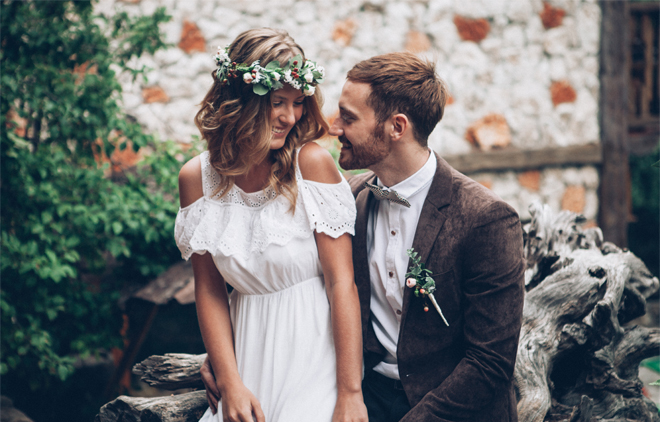 Image of a couple on their wedding day.