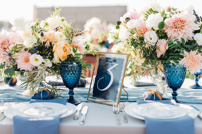Image of wedding table decorations.