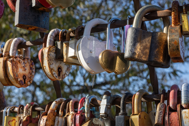 Image of lots of padlocks.